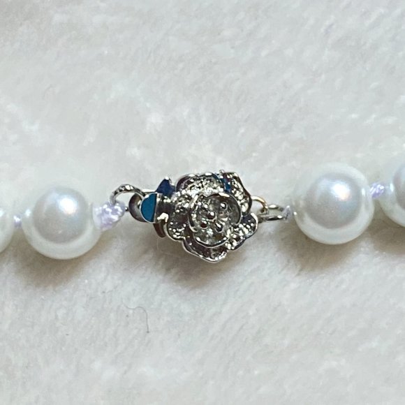 Pearl Necklace Shell Pearls Hand Knotted White - Picture 5 of 5